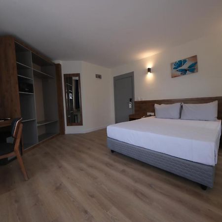 Premier Inn City Antalya Extérieur photo
