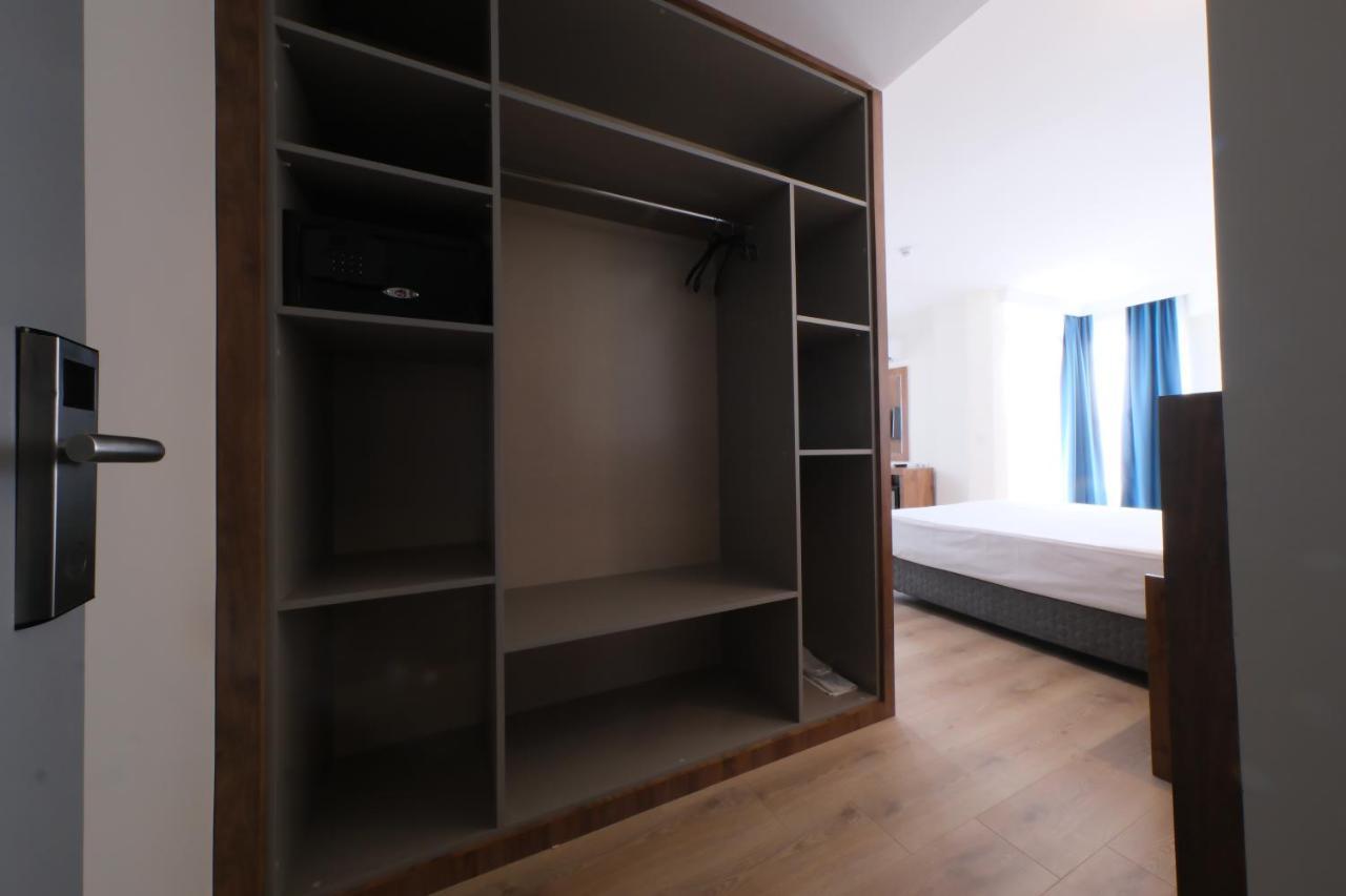 Premier Inn City Antalya Extérieur photo
