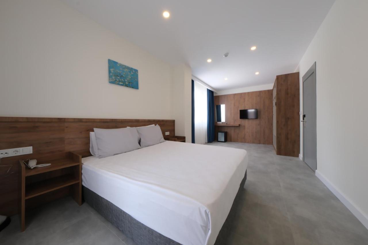 Premier Inn City Antalya Extérieur photo
